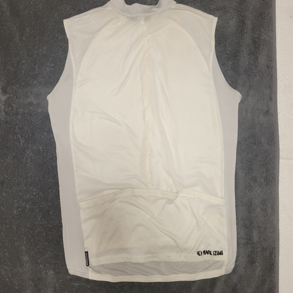 Mens Pearl Izumi bike/triathlon sleeves jersey. Size Large. Good condition. - Picture 4 of 4